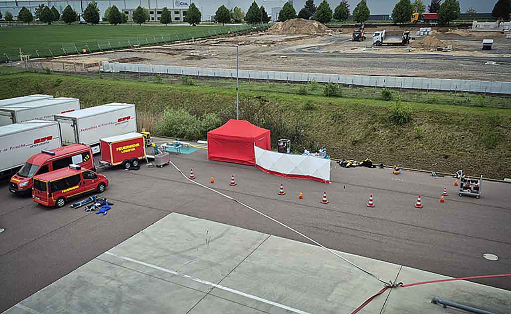 uebung-brand-lagerhalle-2